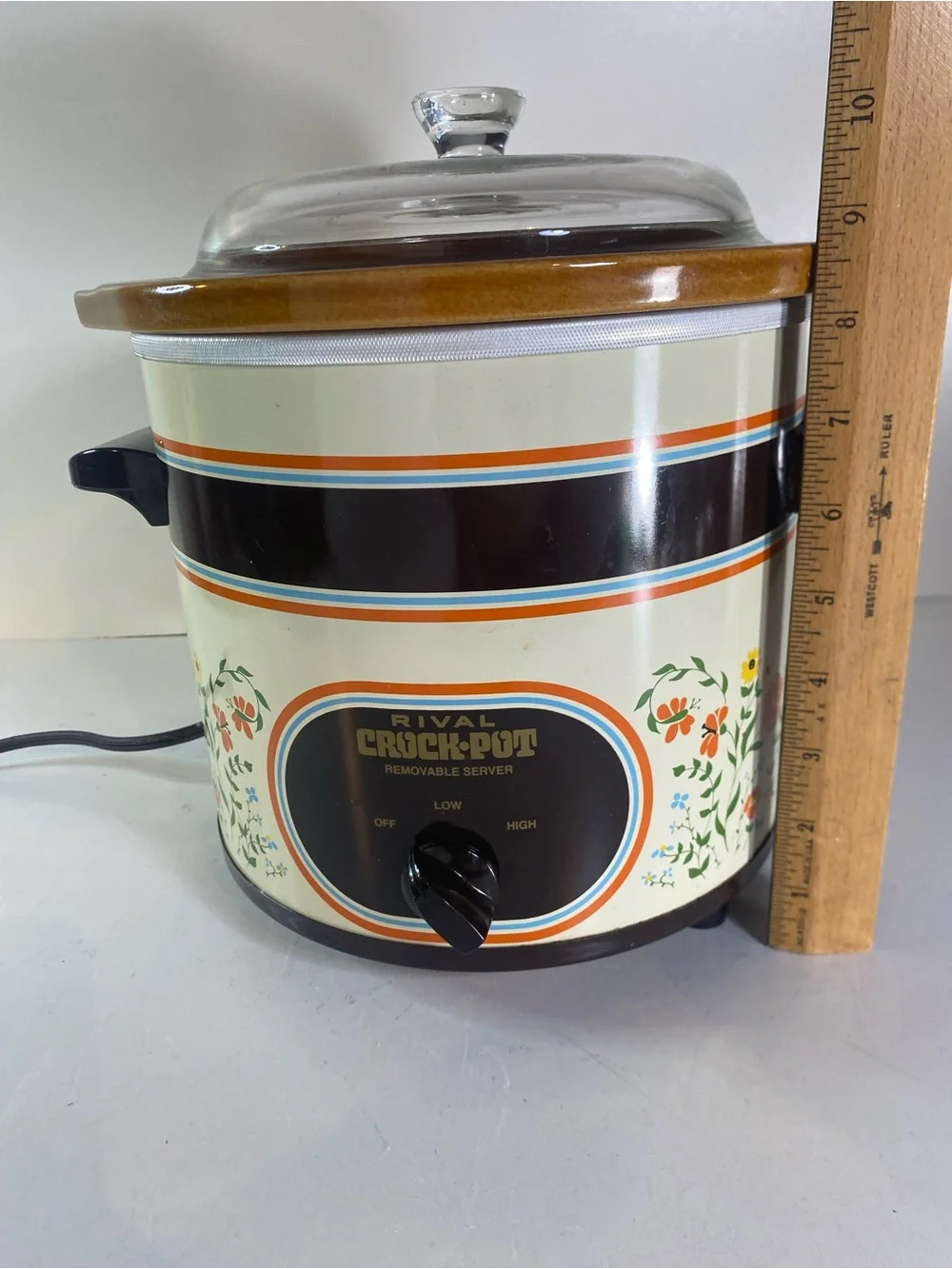Rival vintage crockpot